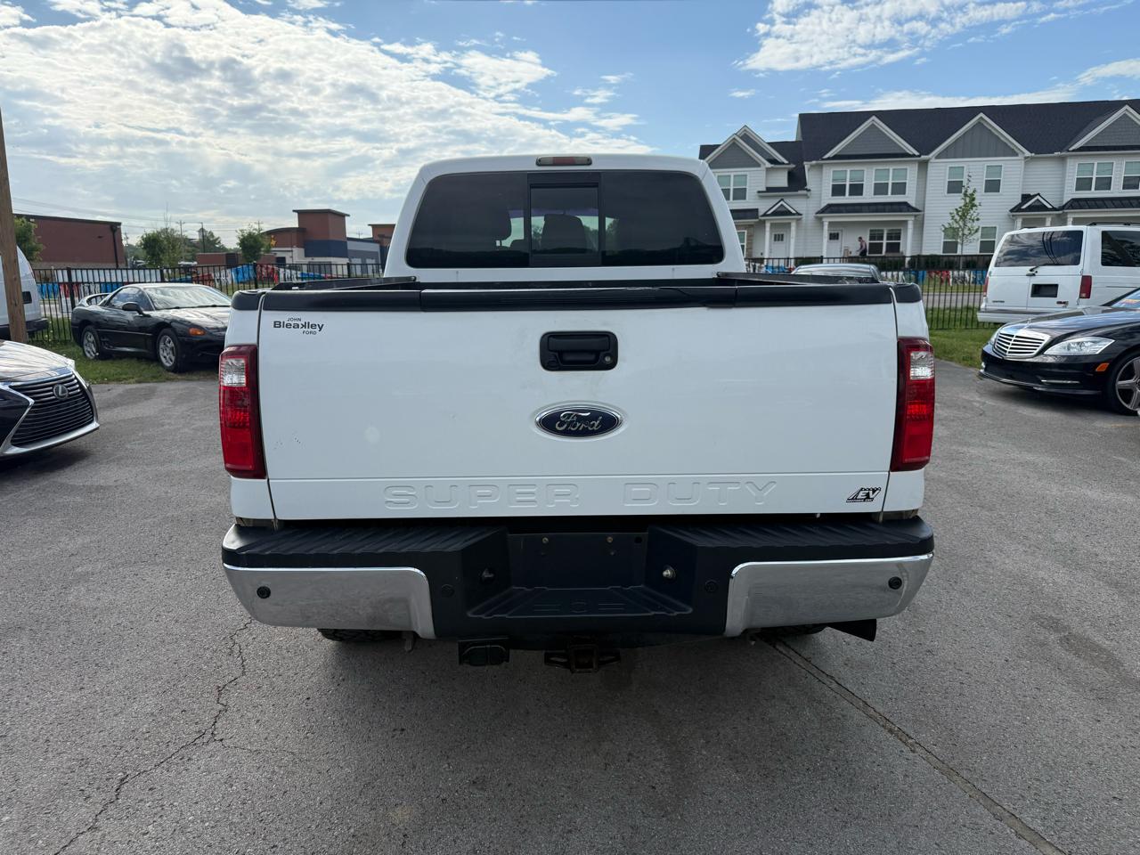 Ford F-250 SD XLT Crew Cab Long Bed 4WD 2011