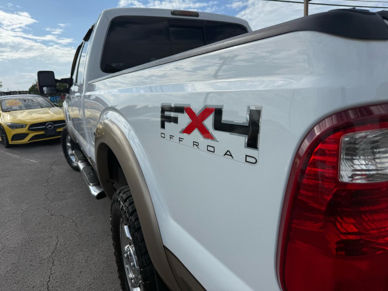 Ford F-250 SD XLT Crew Cab Long Bed 4WD 2011