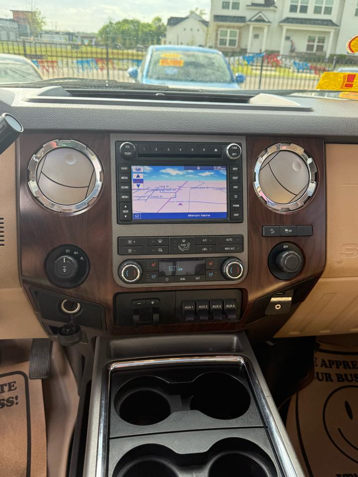 Ford F-250 SD XLT Crew Cab Long Bed 4WD 2011