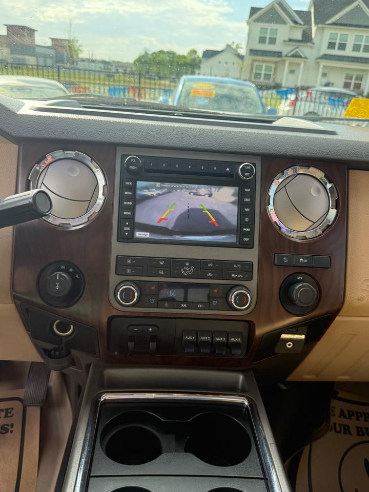 Ford F-250 SD XLT Crew Cab Long Bed 4WD 2011