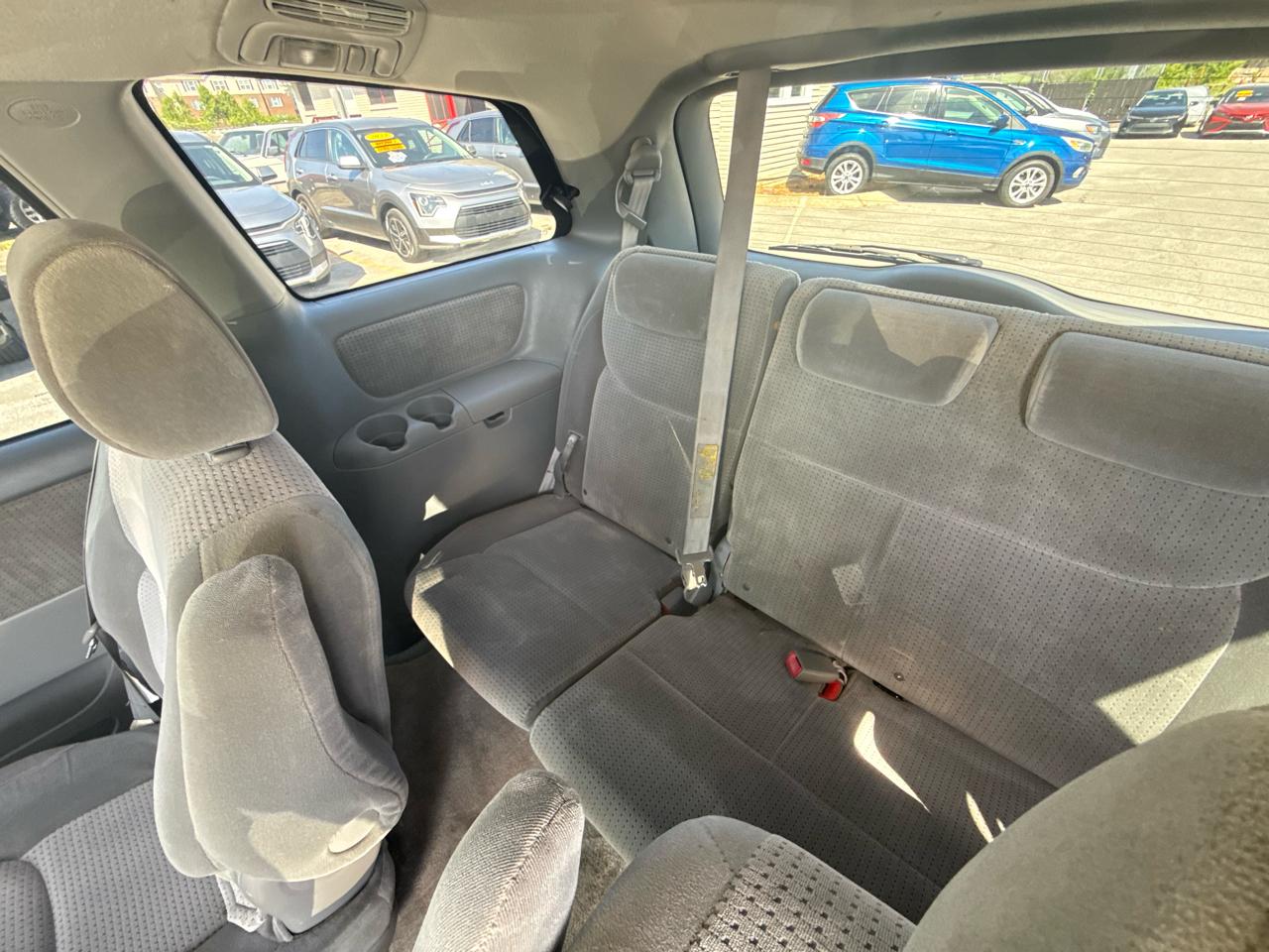 Toyota Sienna LE FWD 8-Passenger Seating 2008