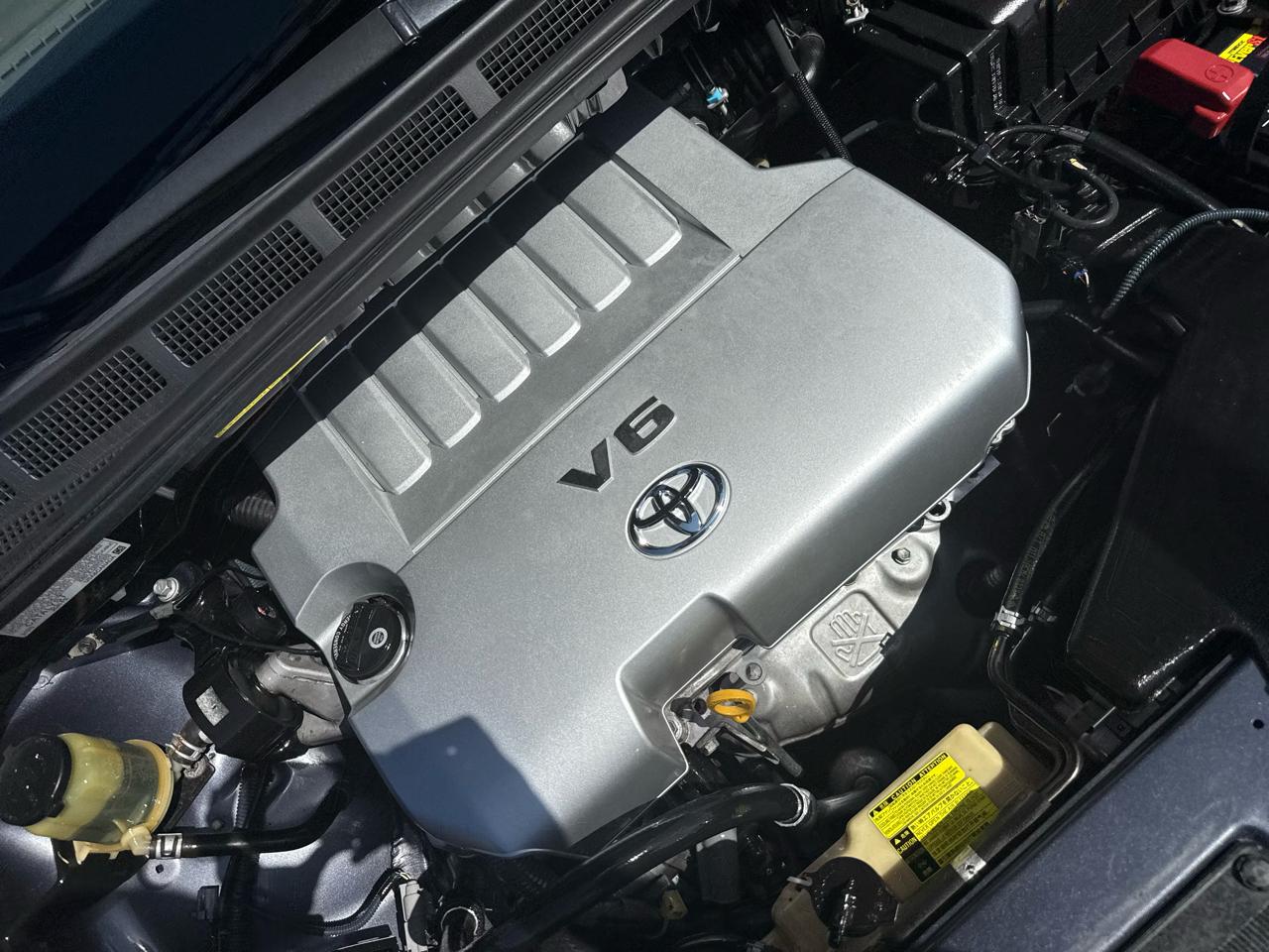 Toyota Sienna LE FWD 8-Passenger Seating 2008