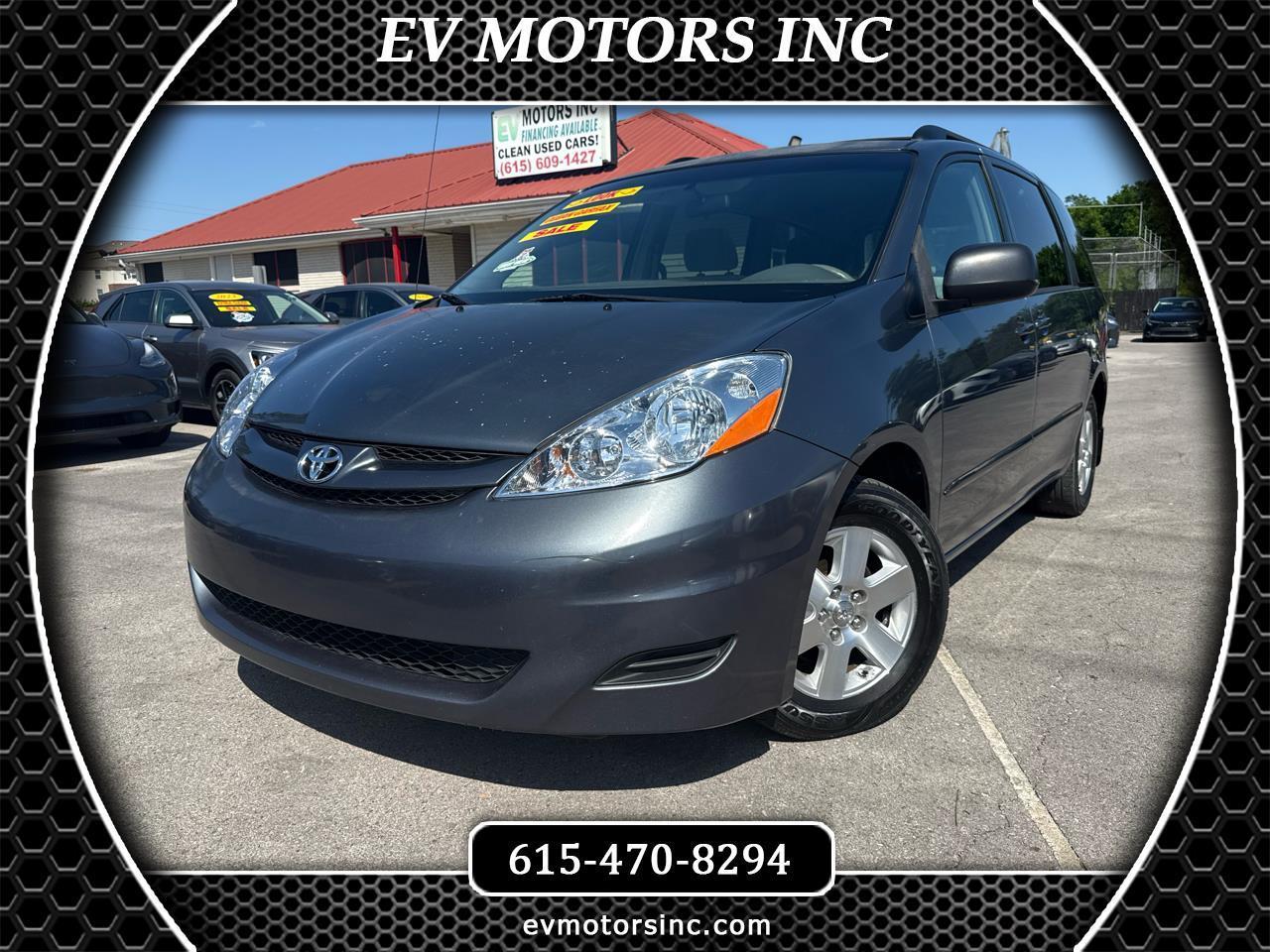 Toyota Sienna LE FWD 8-Passenger Seating 2008