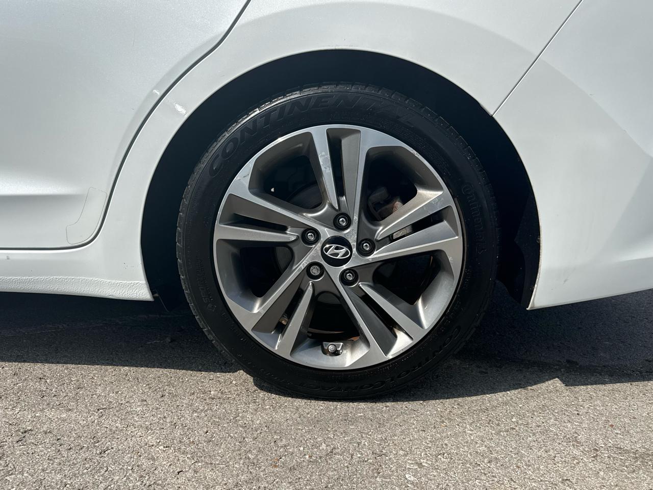 Hyundai Elantra Limited 2017