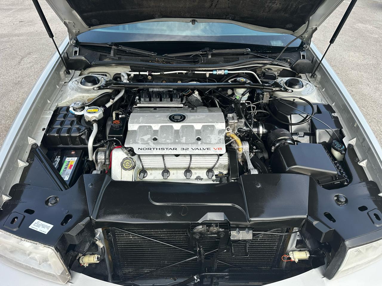 Cadillac DeVille Base 1998