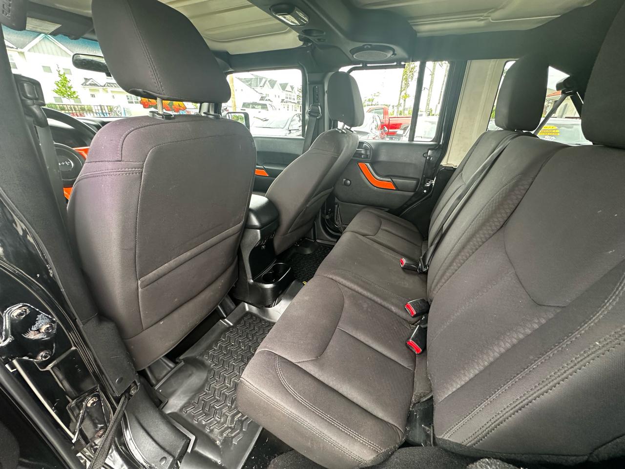 Jeep Wrangler Unlimited Sport 4WD 2014
