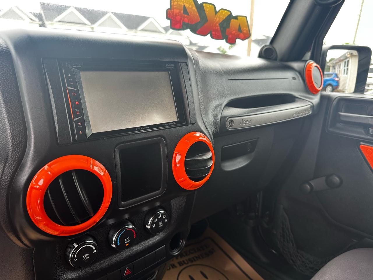 Jeep Wrangler Unlimited Sport 4WD 2014
