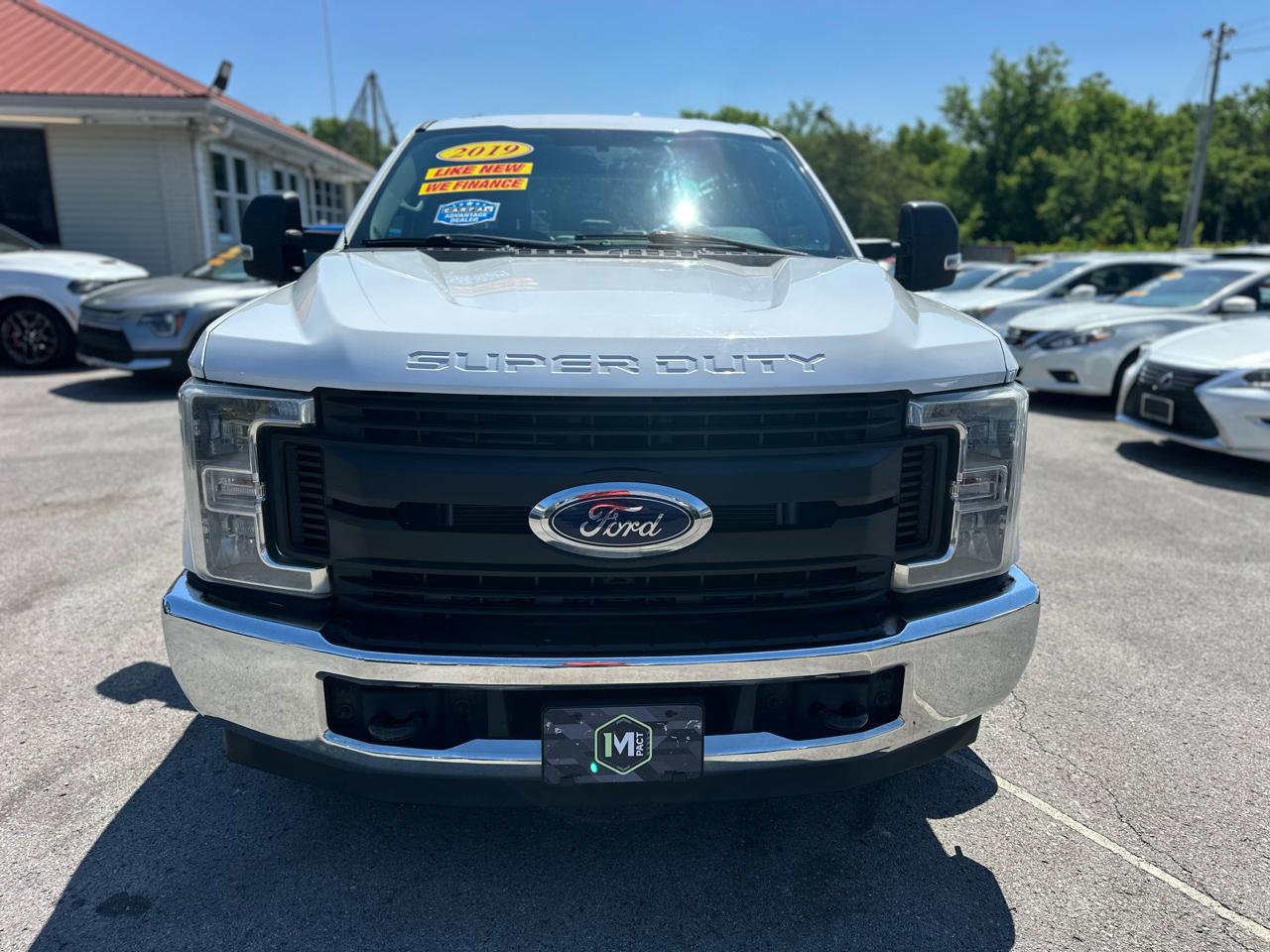 Ford F-250 SD Lariat Crew Cab 2WD 2019