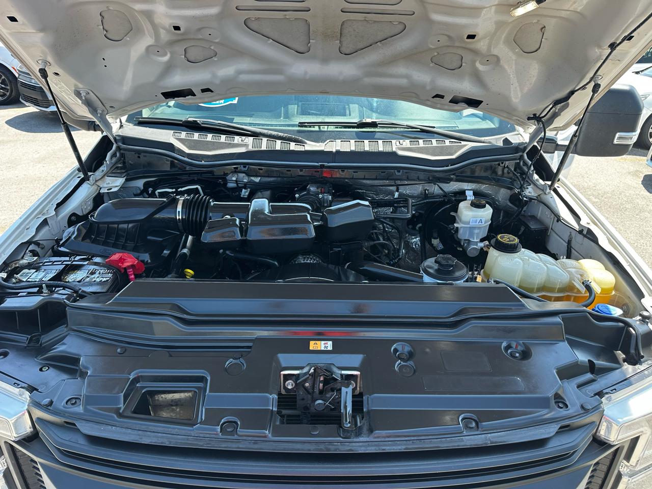 Ford F-250 SD Lariat Crew Cab 2WD 2019