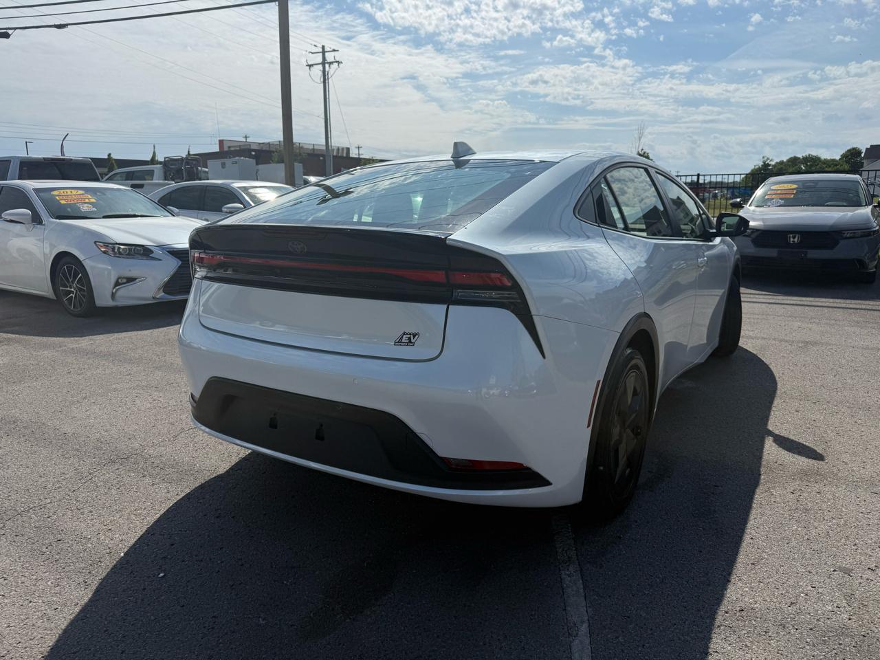 Toyota Prius LE 2024