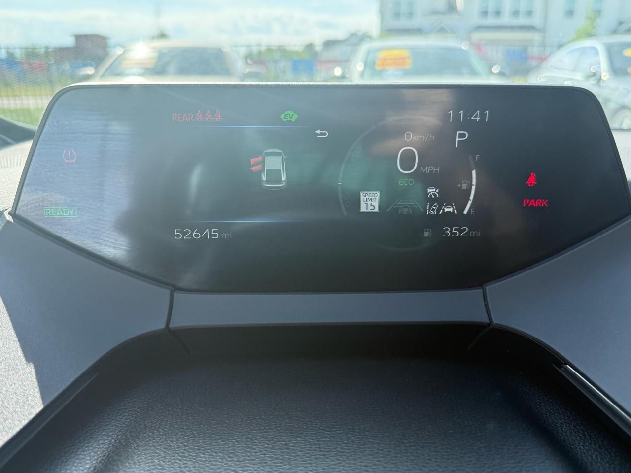 Toyota Prius LE 2024