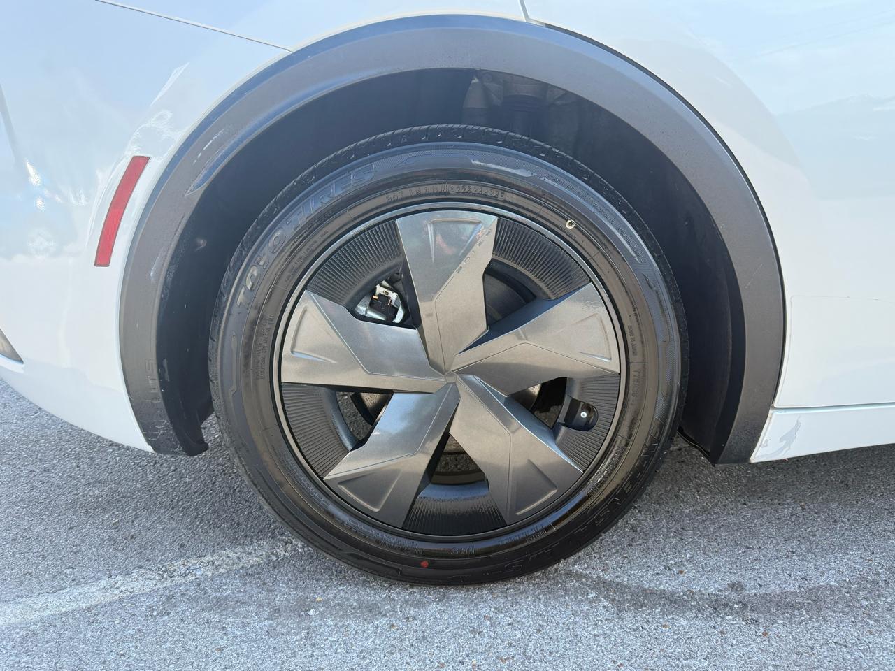 Toyota Prius LE 2024