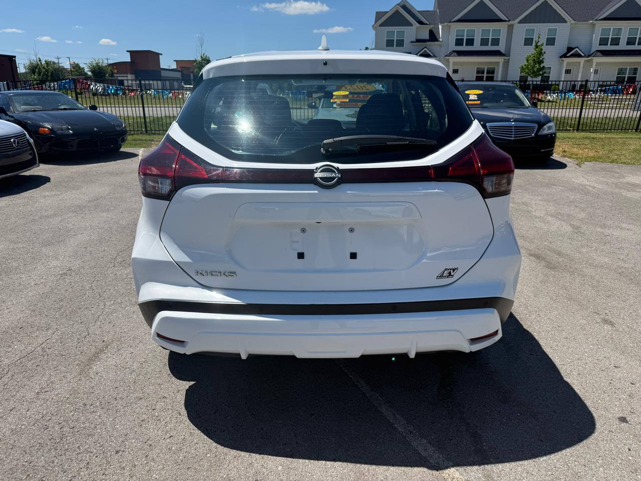 Nissan Kicks S 2023