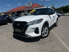 2023 Nissan Kicks 