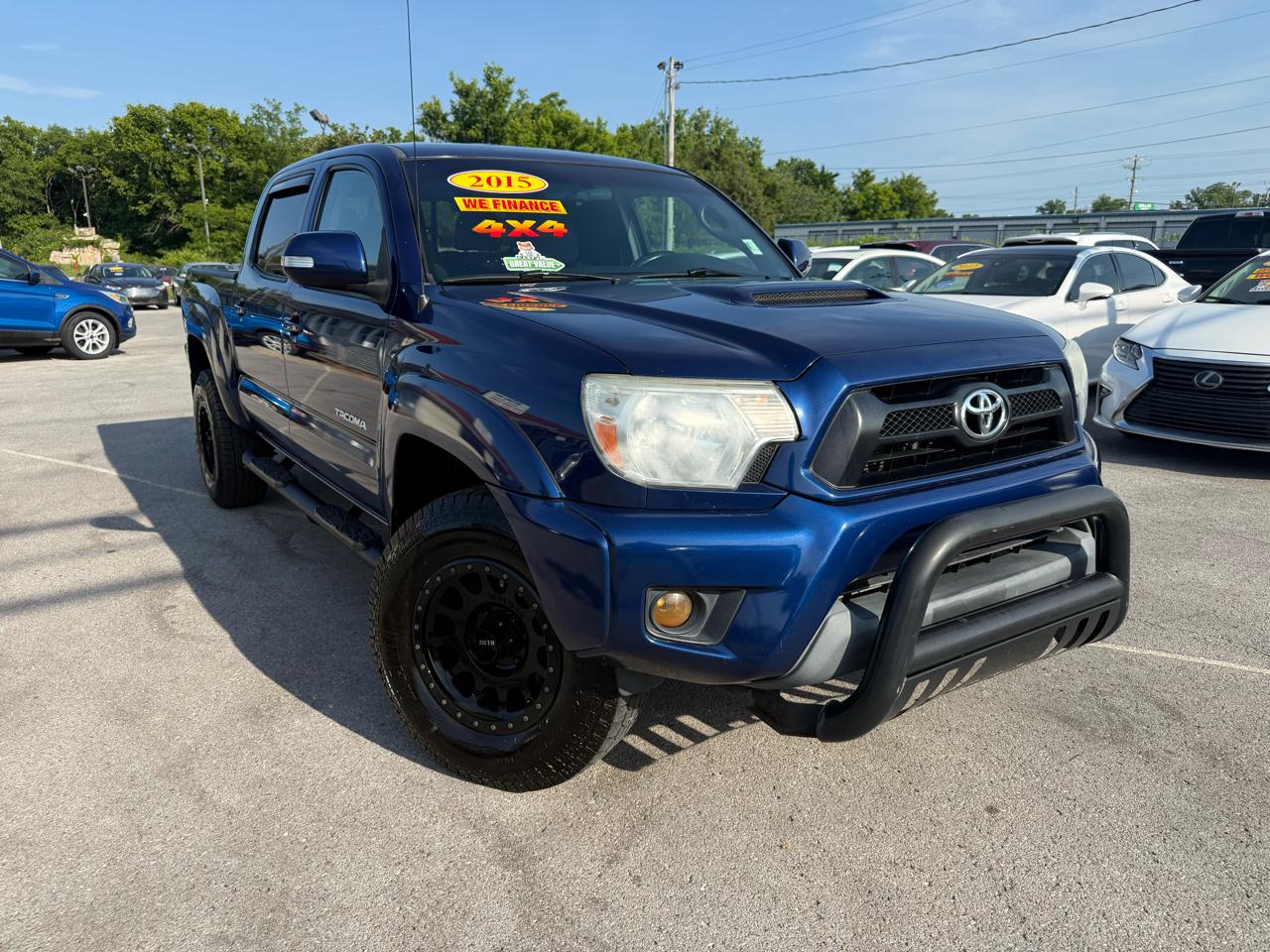 Toyota Tacoma Double Cab V6 6MT 4WD 2015