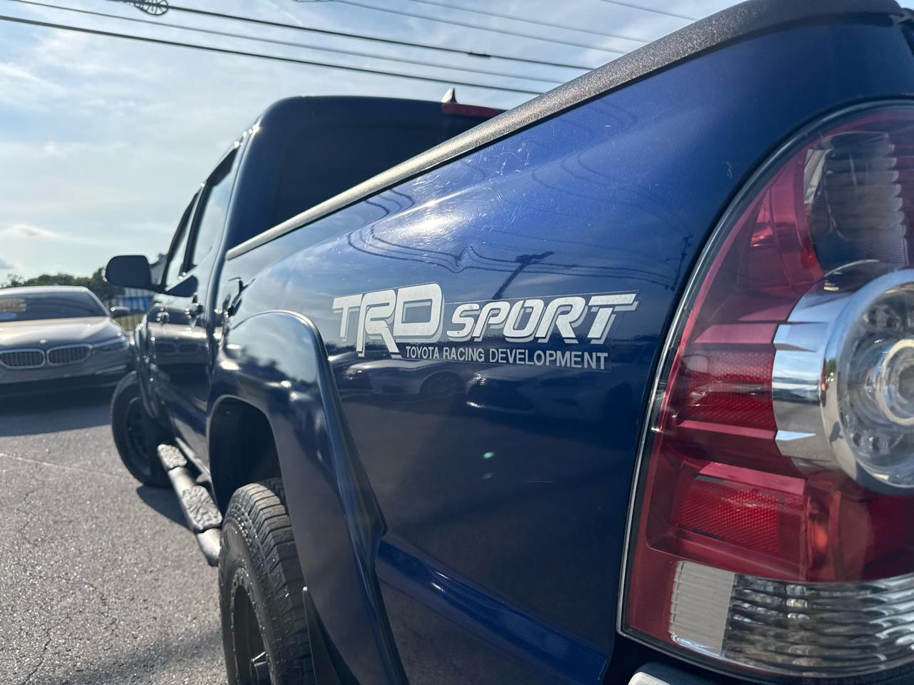 Toyota Tacoma Double Cab V6 6MT 4WD 2015