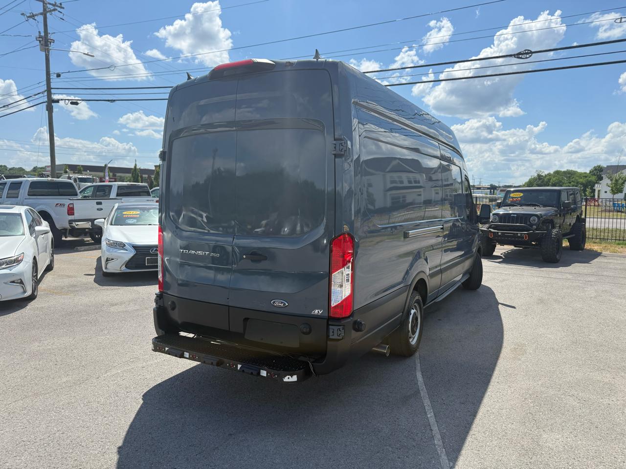 Ford Transit 250 Van High Roof w/Sliding Pass. 148-in. WB EL 2020