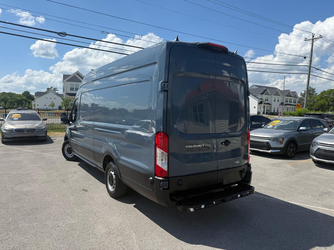 Ford Transit 250 Van High Roof w/Sliding Pass. 148-in. WB EL 2020