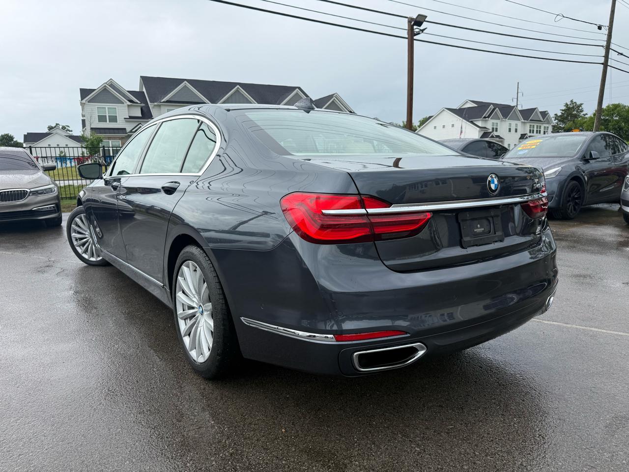 BMW 7-Series 740i 2017