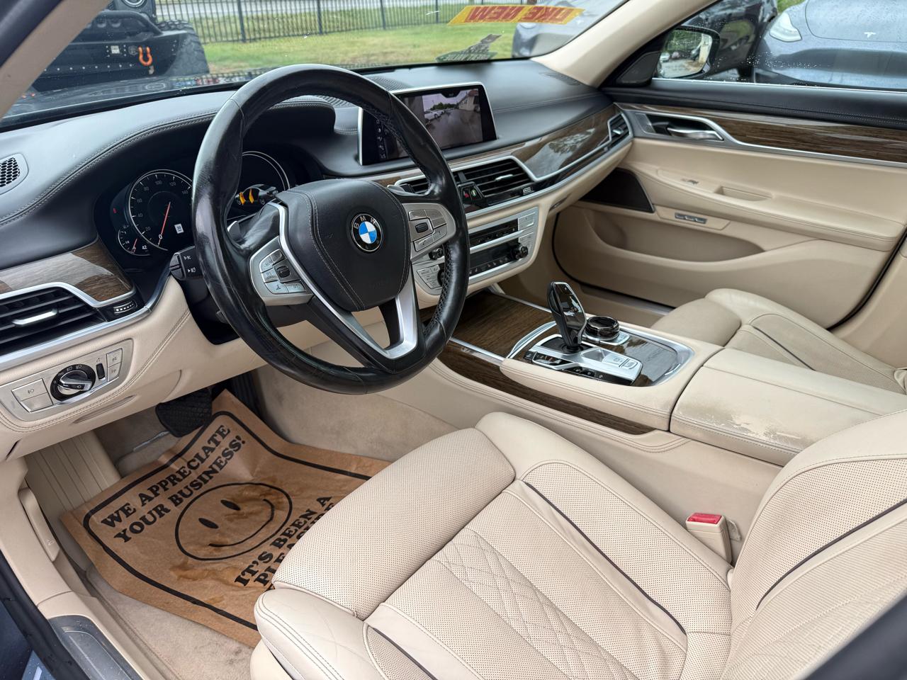 BMW 7-Series 740i 2017