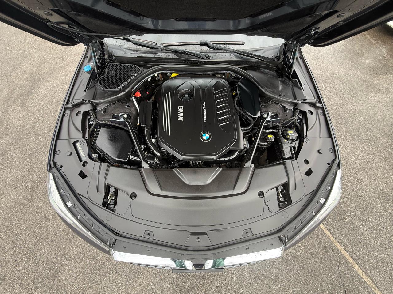BMW 7-Series 740i 2017