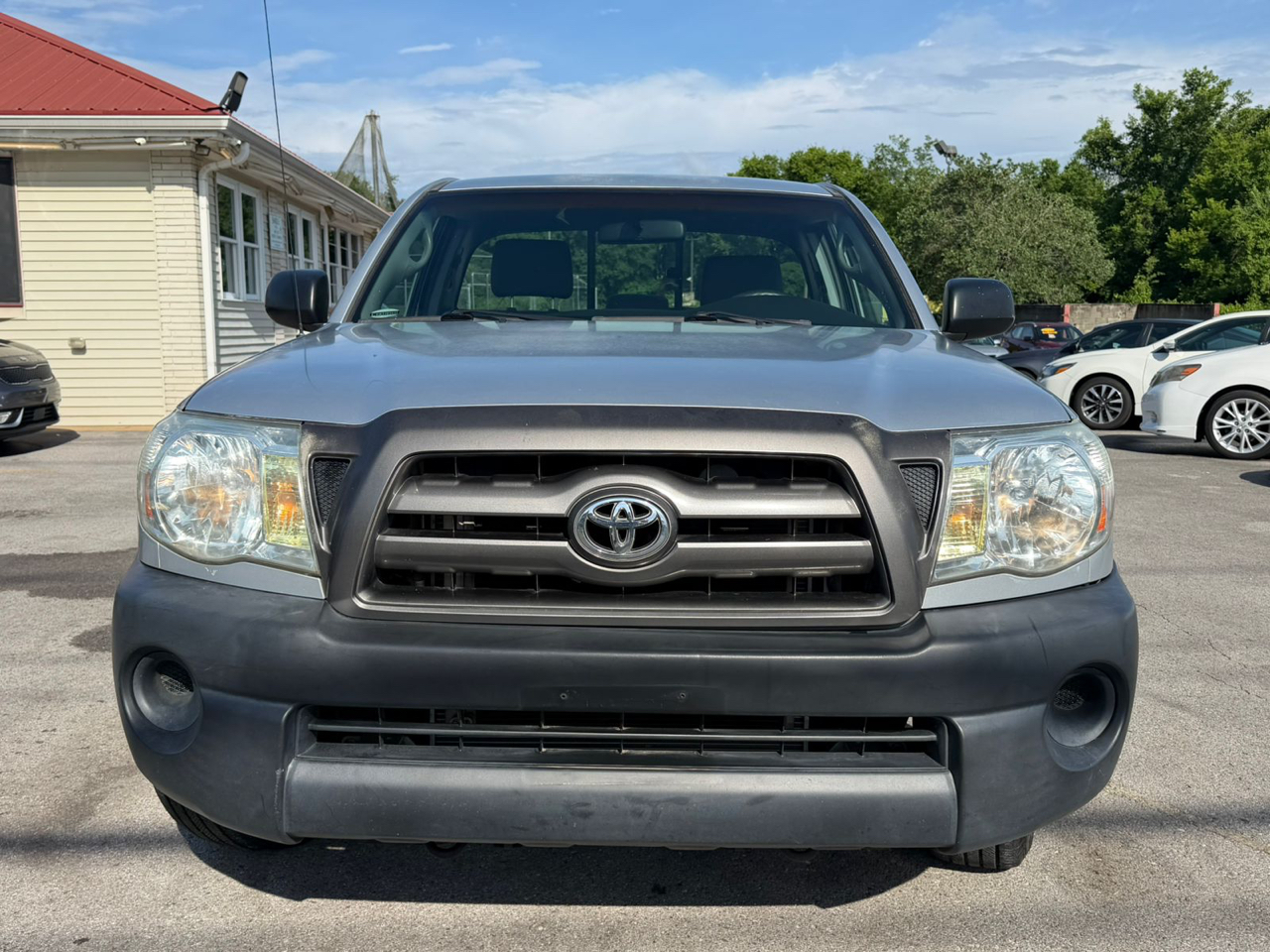 Toyota Tacoma Regular Cab 2WD 2009