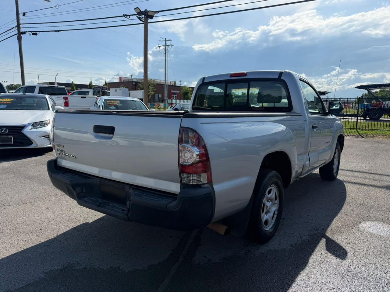 Toyota Tacoma Regular Cab 2WD 2009