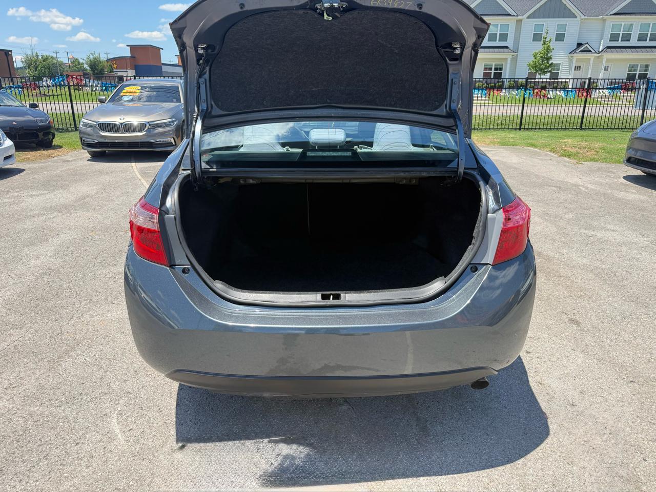 Toyota Corolla LE CVT 2017