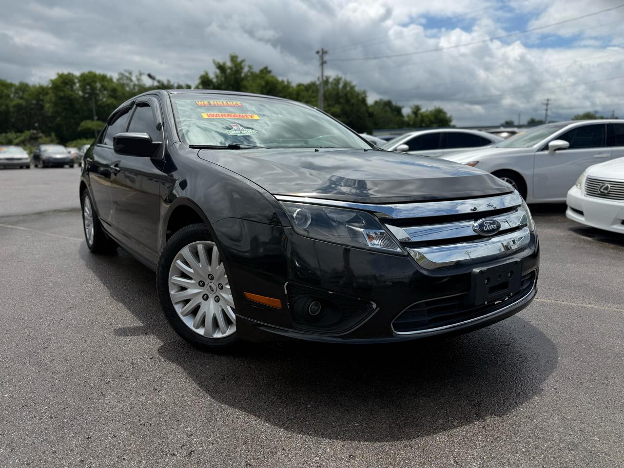 Ford Fusion Hybrid Sedan 2010