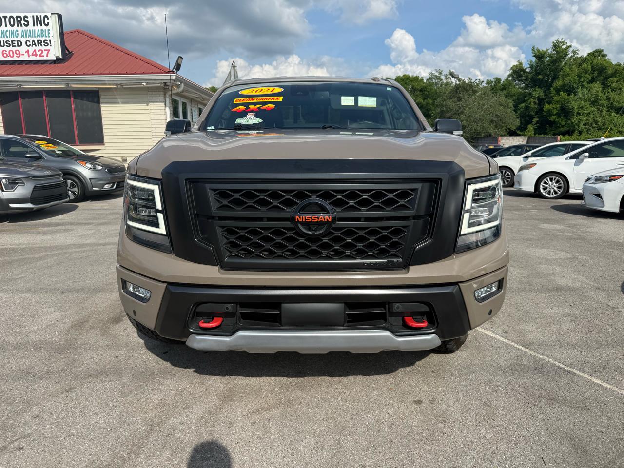 Nissan Titan PRO-4X Crew Cab 4WD 2021