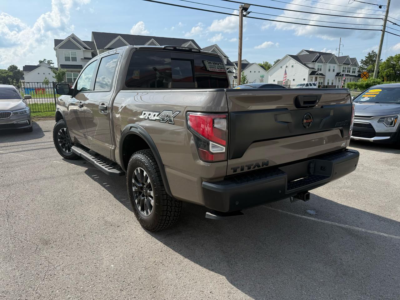 Nissan Titan PRO-4X Crew Cab 4WD 2021