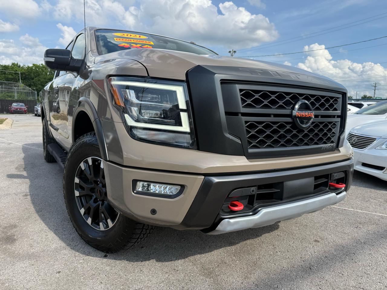 Nissan Titan PRO-4X Crew Cab 4WD 2021