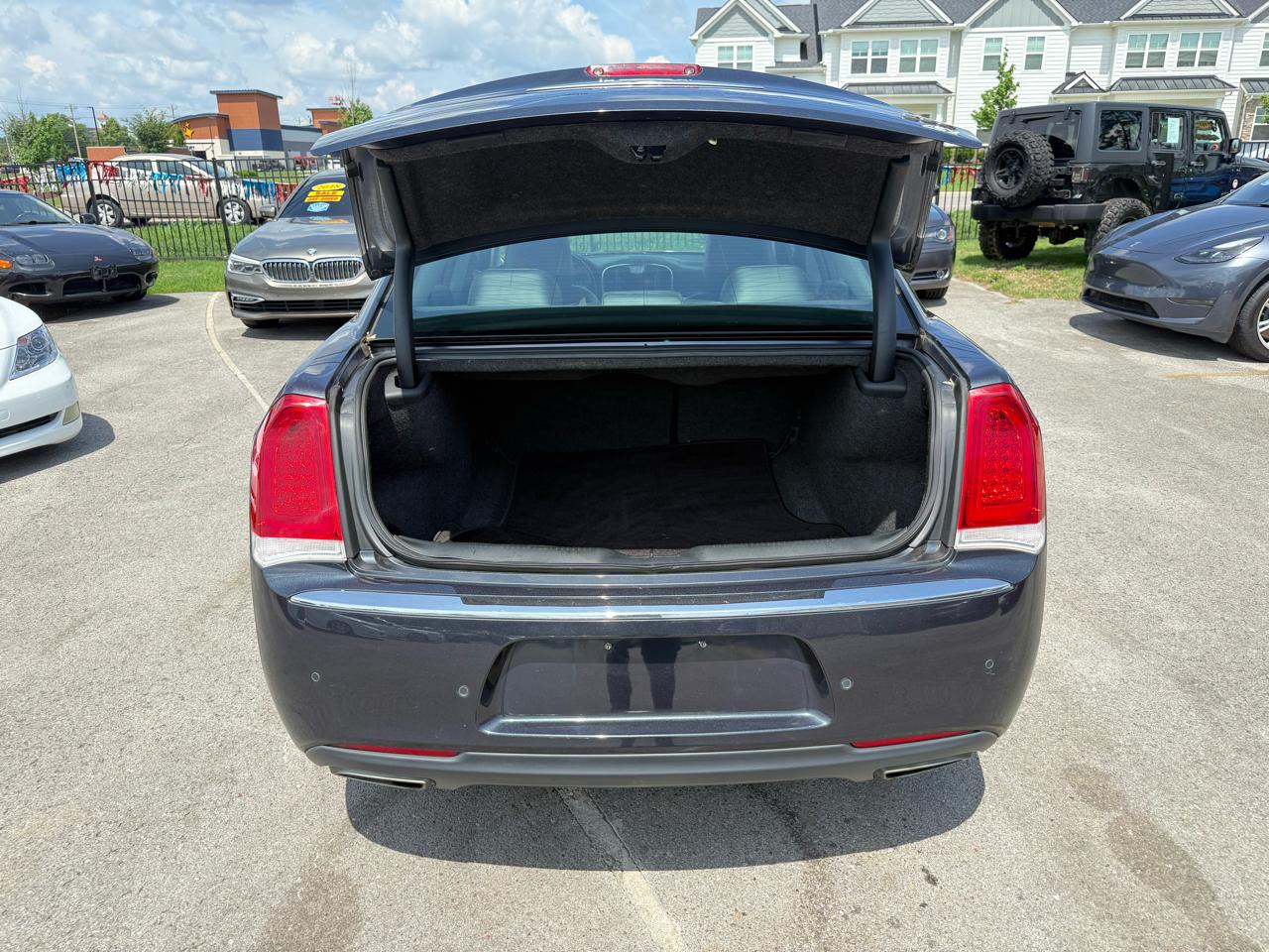 Chrysler 300 Limited RWD 2018