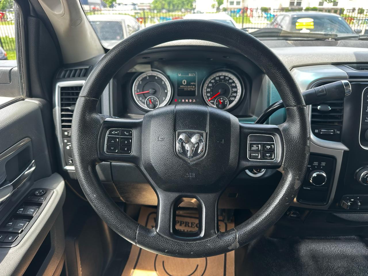RAM 2500 SLT Crew Cab LWB 4WD 2016