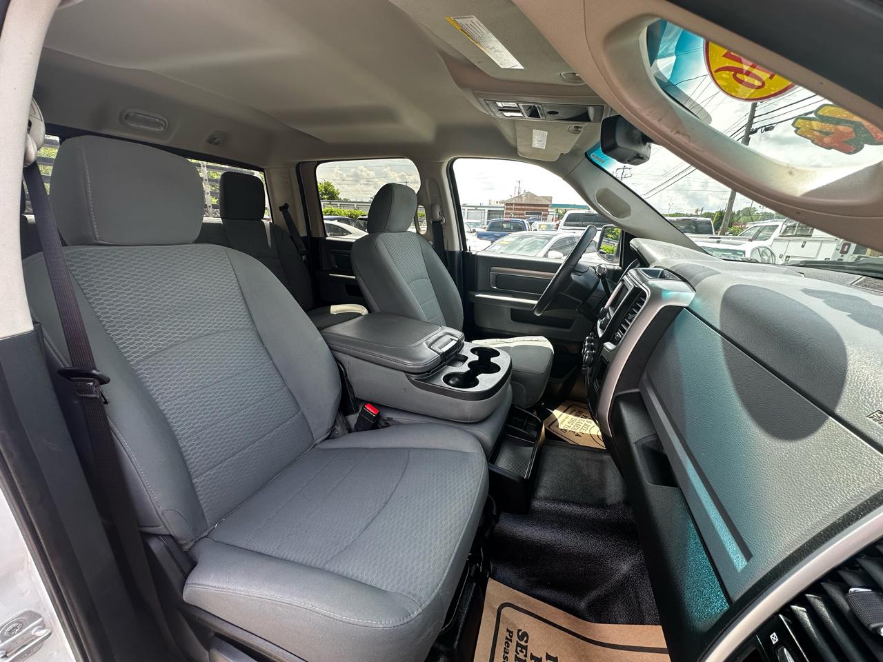 RAM 2500 SLT Crew Cab LWB 4WD 2016