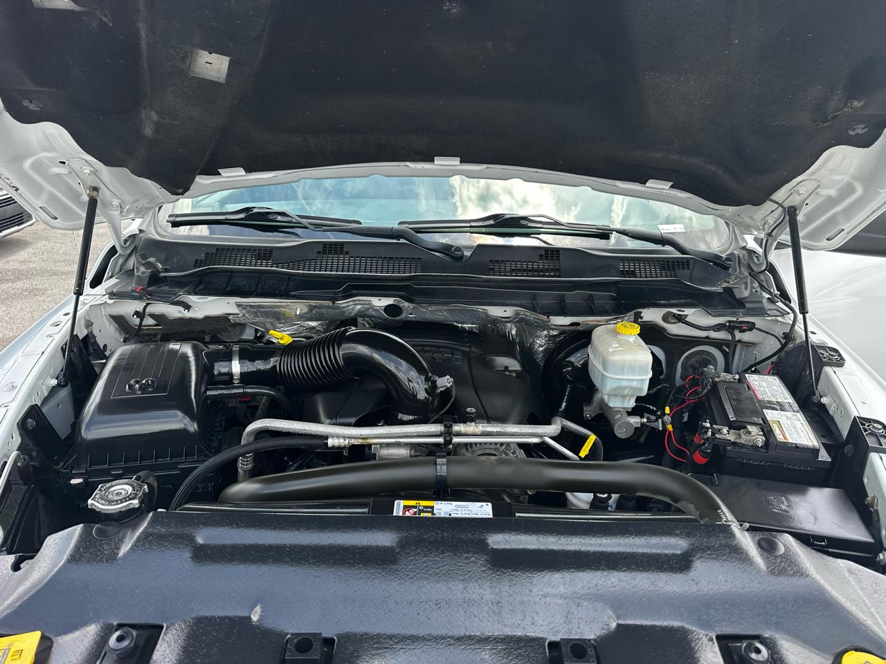 RAM 2500 SLT Crew Cab LWB 4WD 2016