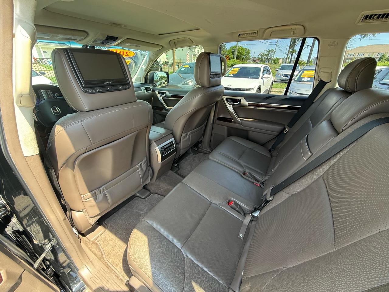Lexus GX 460 Base 2016