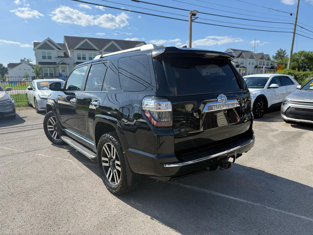 Toyota 4Runner SR5 4WD 2016