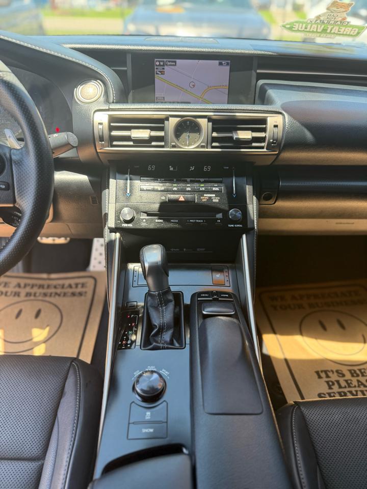 Lexus IS 250 RWD 2014