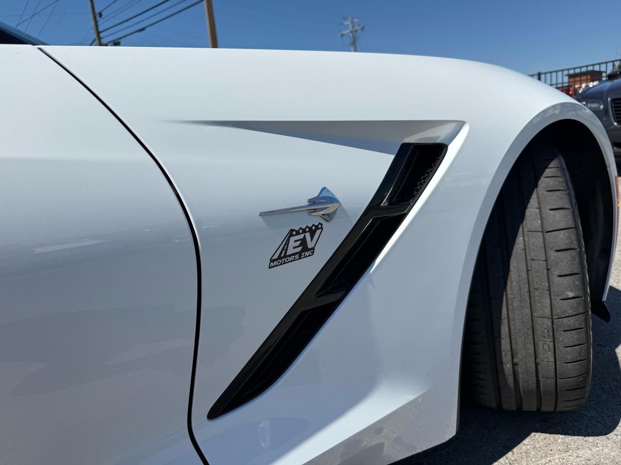 Chevrolet Corvette 2dr Stingray Conv w/2LT 2015