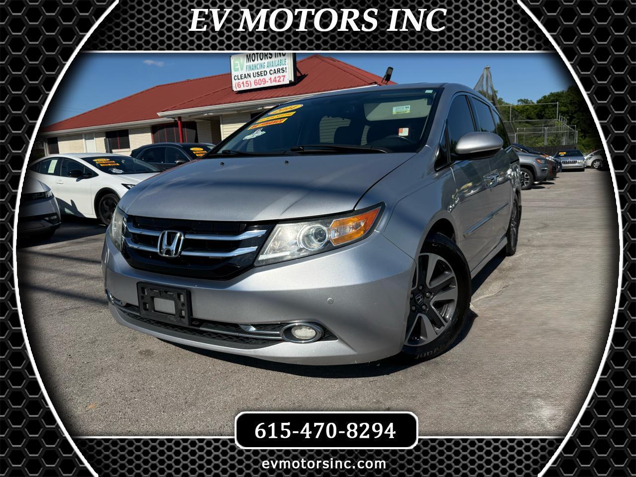 2014 Honda Odyssey Touring's photo