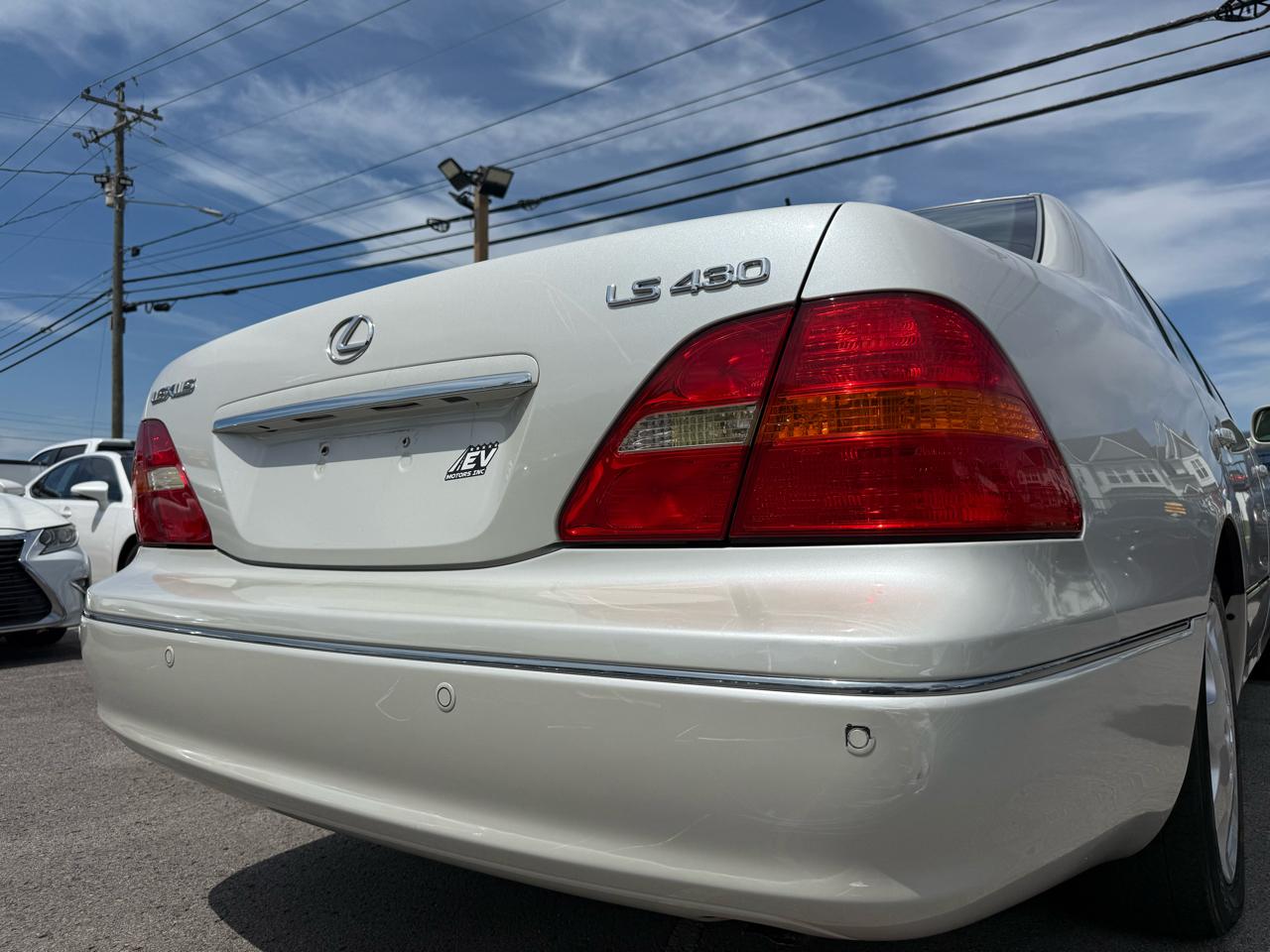 Lexus LS 430 Sedan 2003
