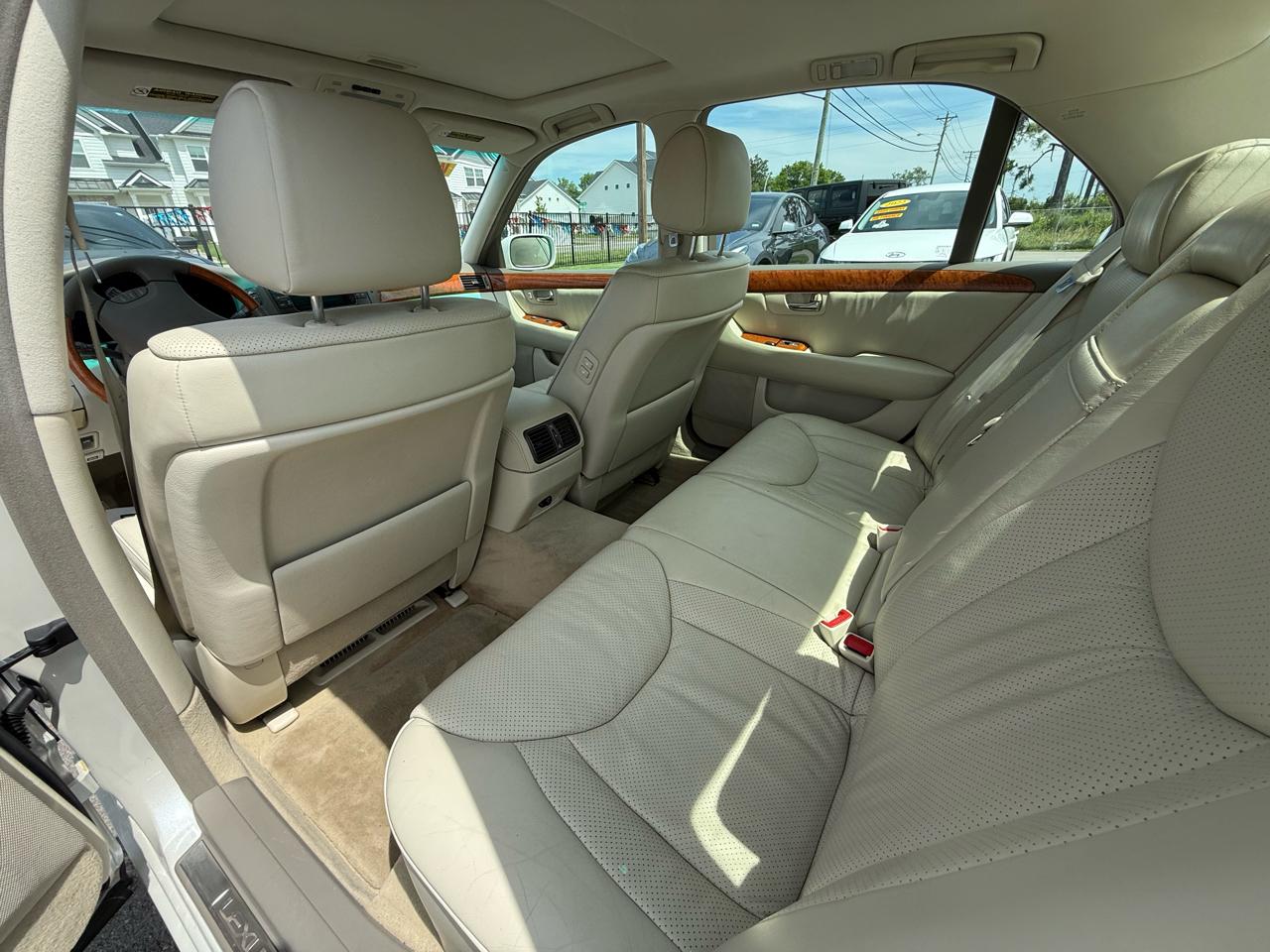 Lexus LS 430 Sedan 2003