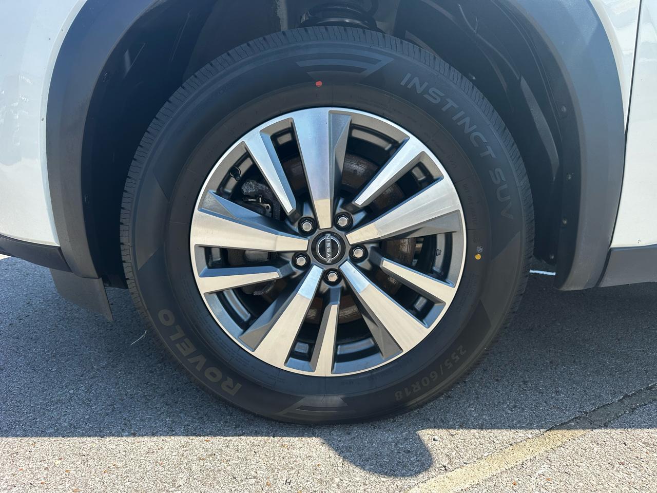 Nissan Pathfinder SL 4WD 2023