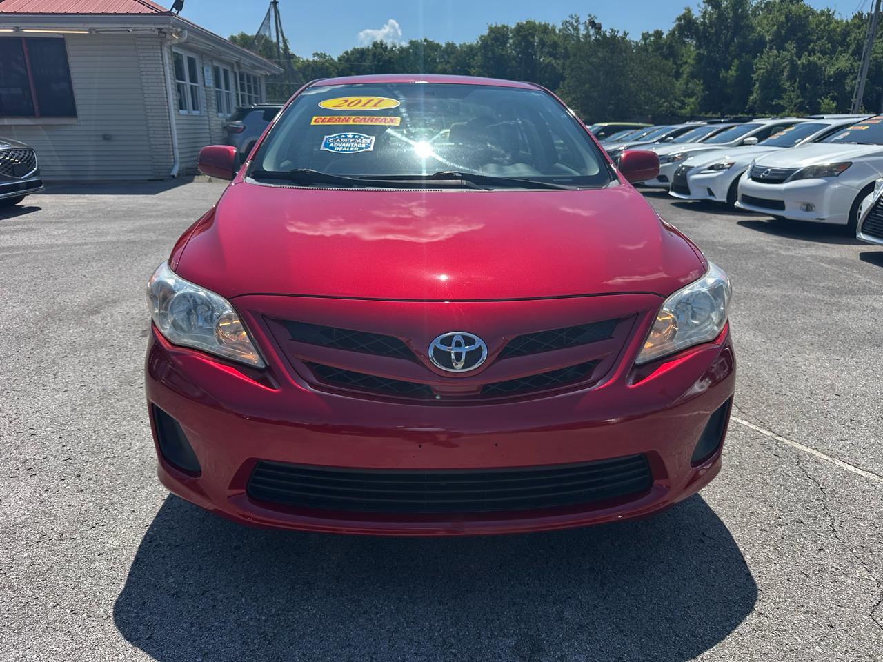 Toyota Corolla 4dr Sdn LE Auto 2011