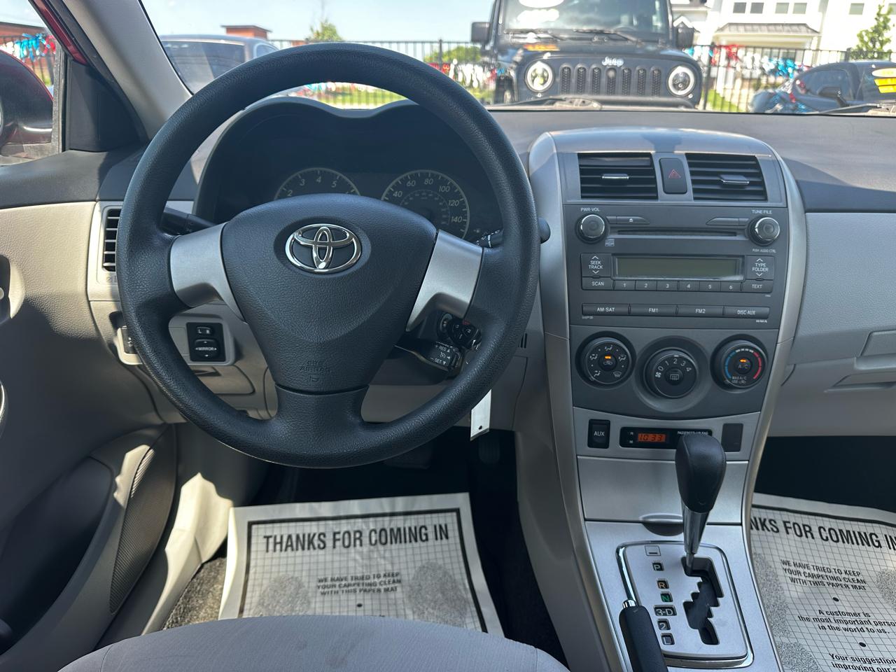Toyota Corolla 4dr Sdn LE Auto 2011