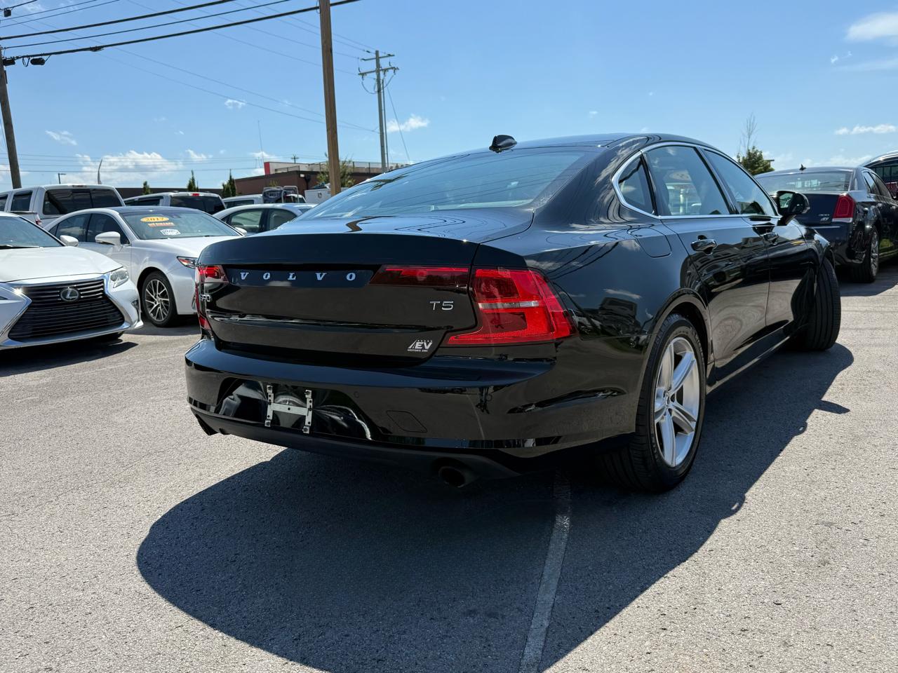 Volvo S90 T5 Momentum 2018