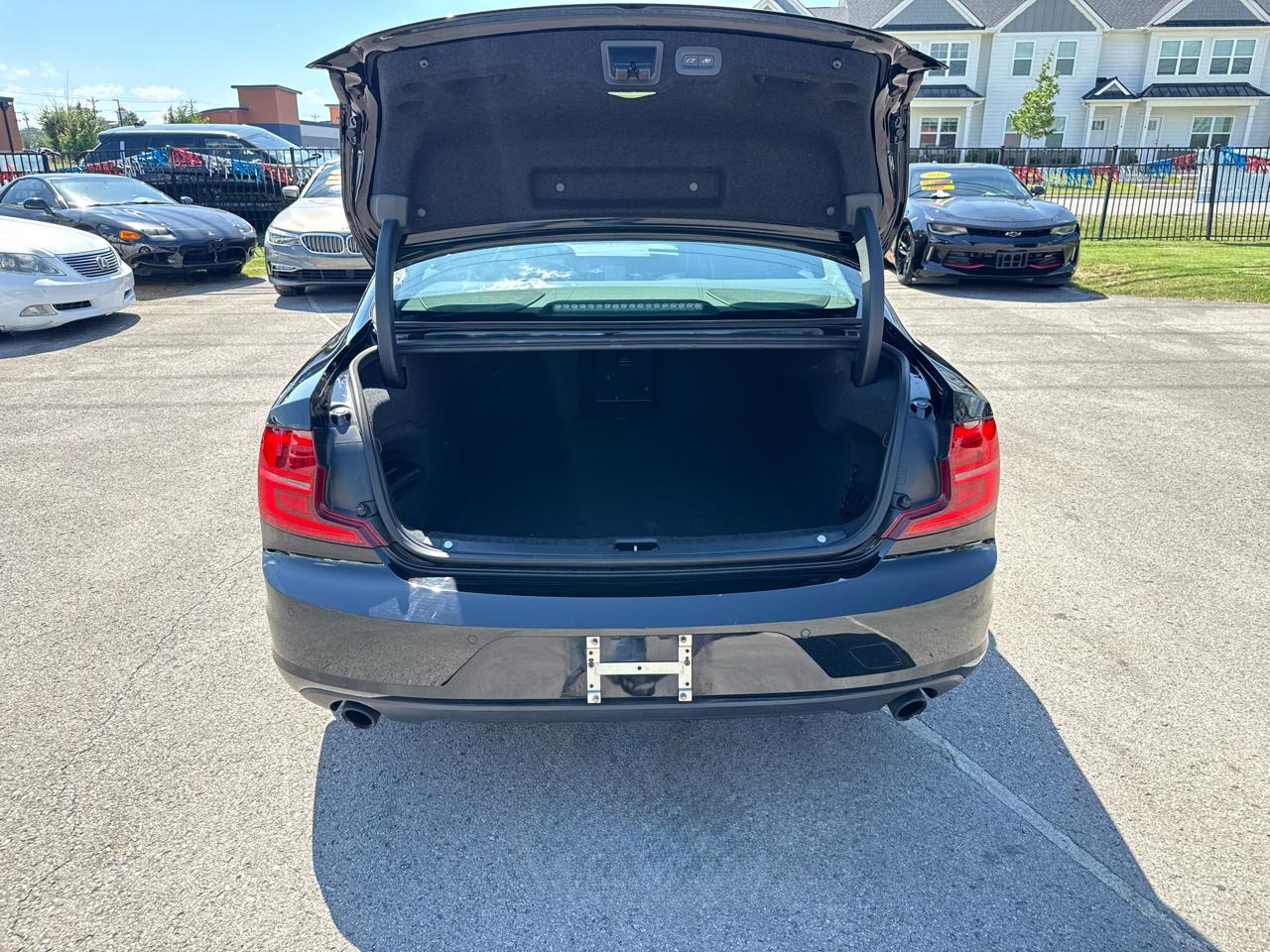 Volvo S90 T5 Momentum 2018