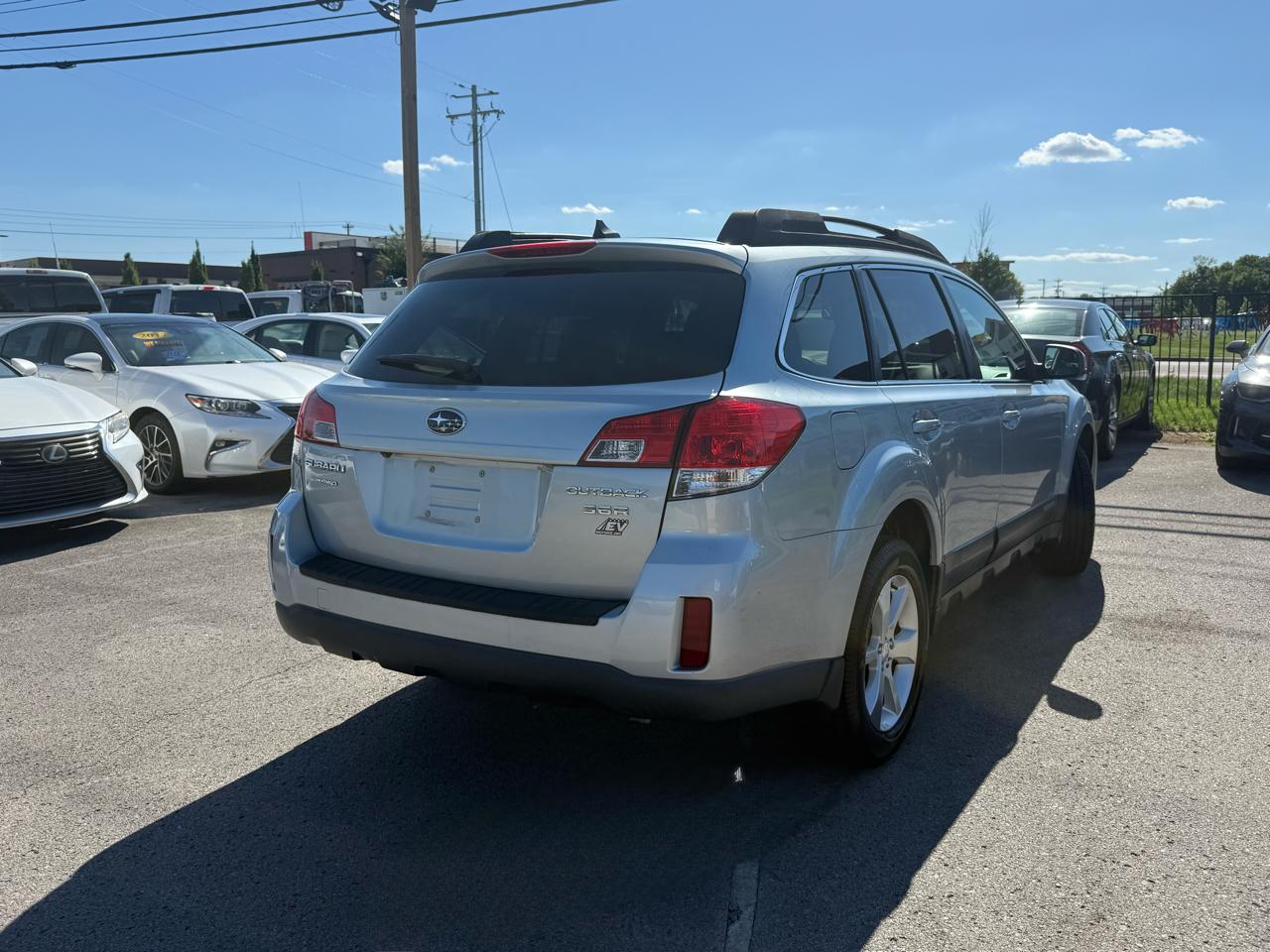 Subaru Outback 3.6R Limited 2013