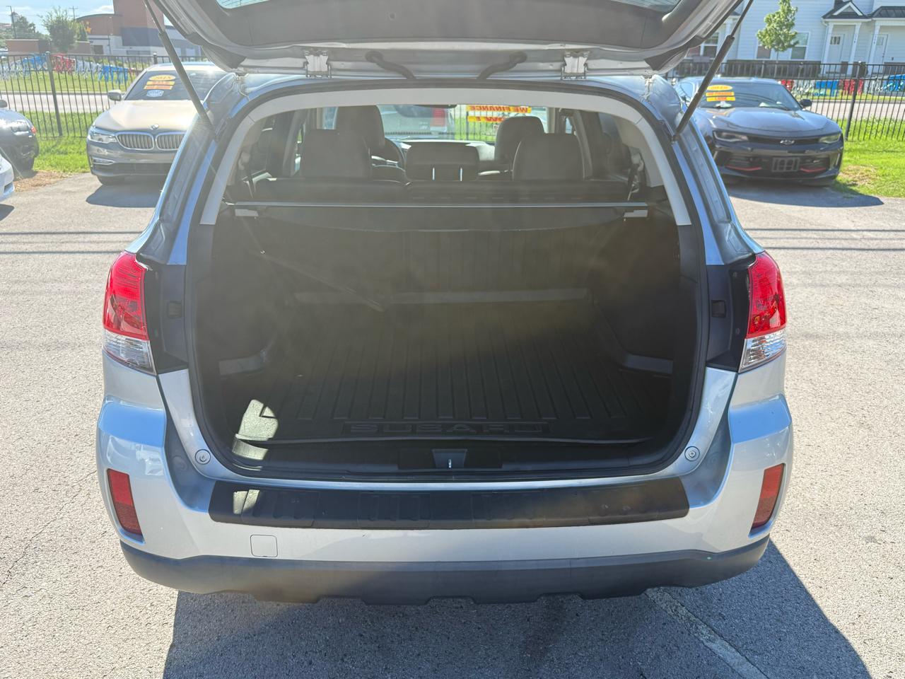 Subaru Outback 3.6R Limited 2013